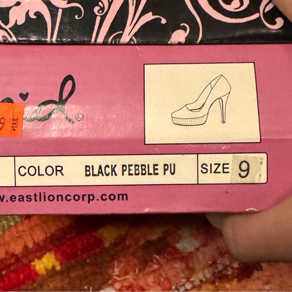 Woven platform pumps by Qupid sz 9 - Picture 7 of 7